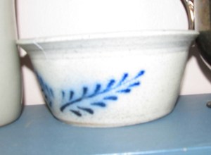 Assorted bowls are nice of course. This is a small 6" diameter bowl.  I find I use the shallow 8" bowl quite a lot. (I'll get a photo of that). I tend to use the 8-9" diameter deeper bowl so much at home, it rarely goes to events. 